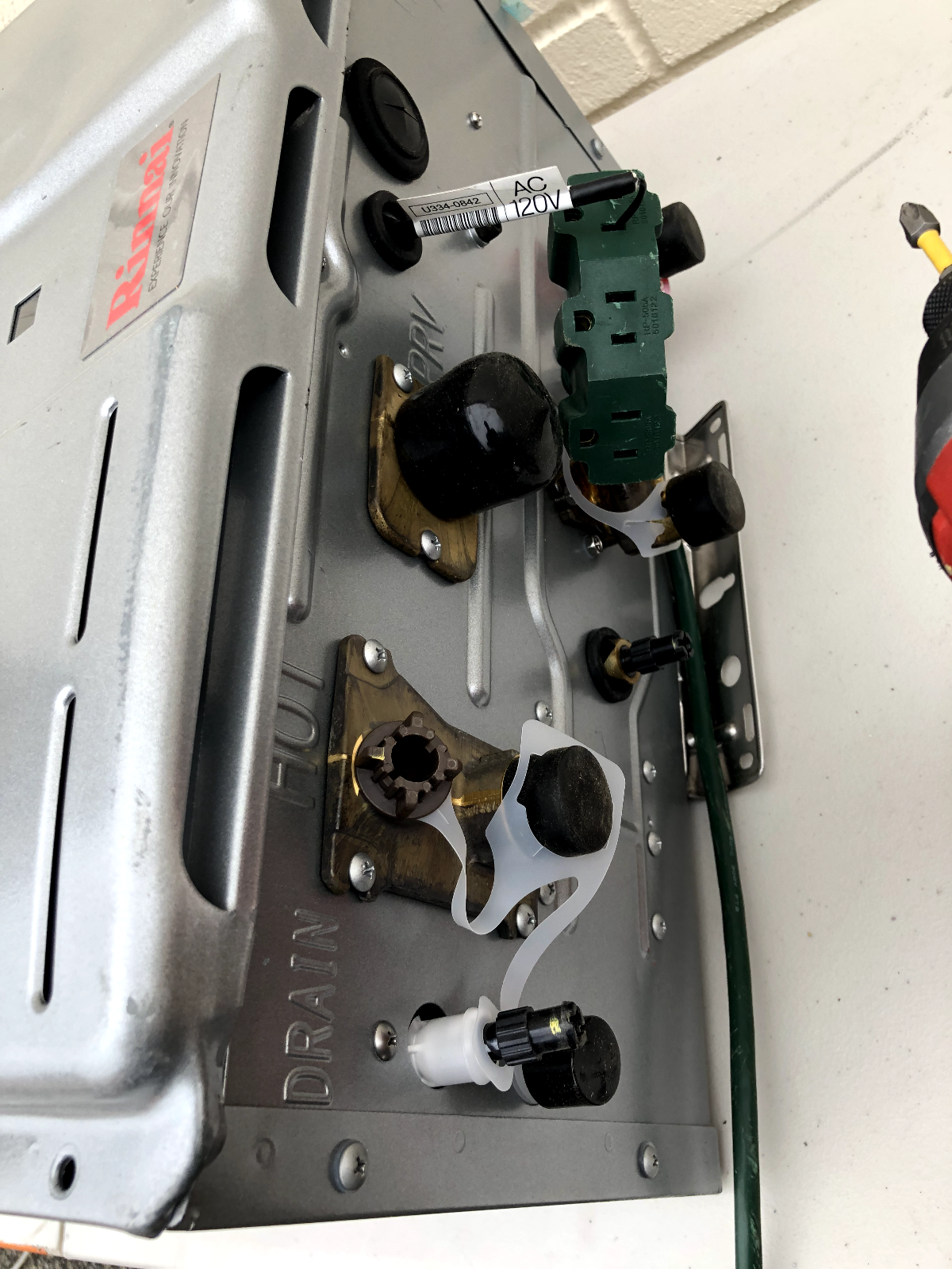 Rinnai RU199eP Water Heater WITH Dings, Power Tested