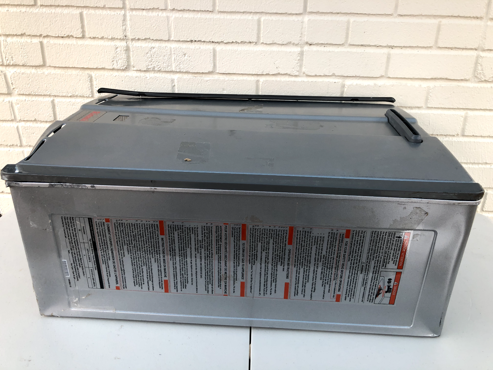 Rinnai RUR199EN Water Heater WITH Dings, Power Tested