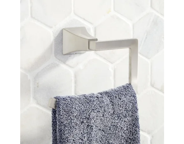 Signature Hardware SHVLTRZBN Vilamonte 6-1-2" Wall-Mounted Towel Ring