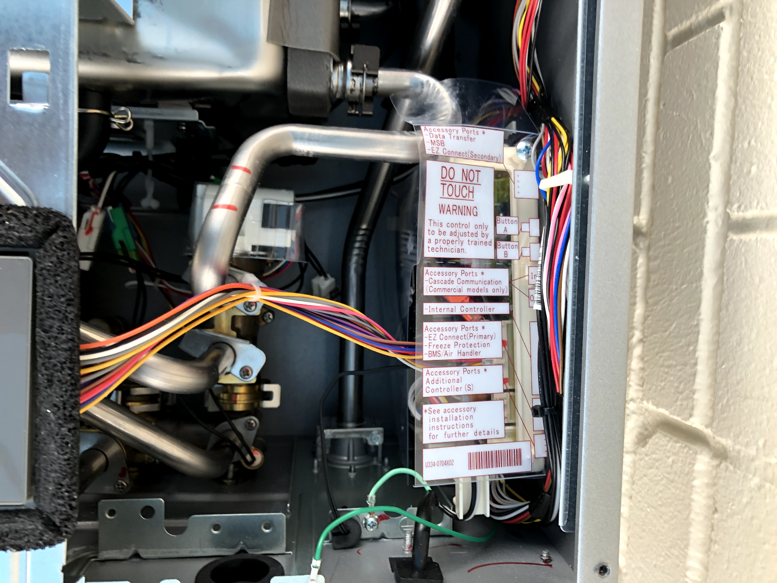 Rinnai RUR160iN Water Heater WITH Dings, Power Tested